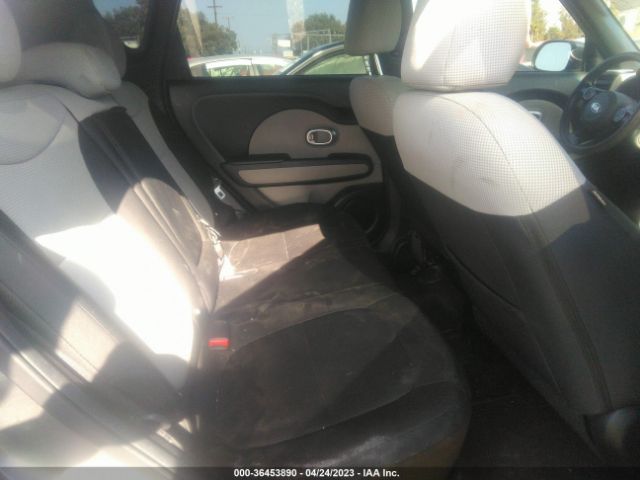 KNDJN2A21E7083552 KIA Soul Base