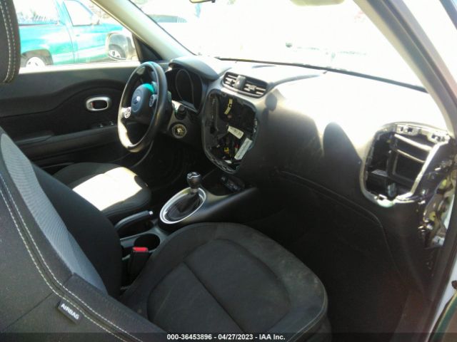 KNDJP3A52K7656464 KIA SOUL +