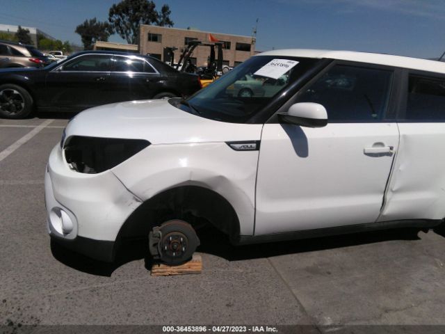 KNDJP3A52K7656464 KIA SOUL +