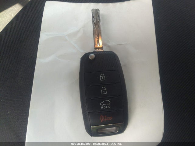 KIA SOUL + 2014 KNDJP3A54E7039636 Image 3