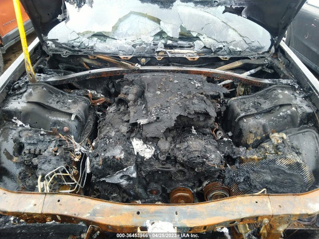 2C3CCAKG5EH186338 Chrysler 300 300c
