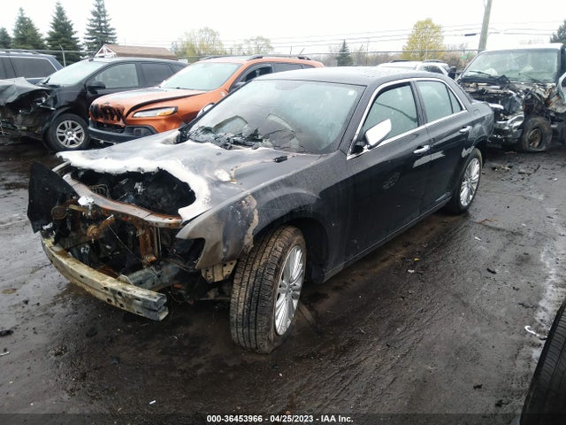 2C3CCAKG5EH186338 Chrysler 300 300c