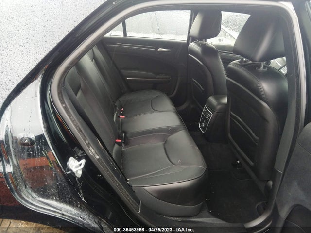 2C3CCAKG5EH186338 Chrysler 300 300c