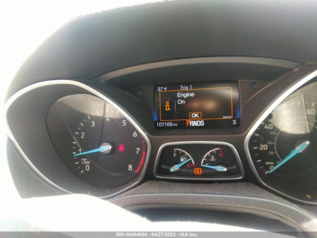 1FADP3K27GL212826 Ford FOCUS SE