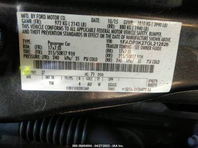 1FADP3K27GL212826 Ford FOCUS SE