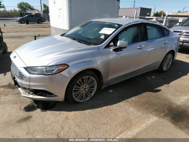 3FA6P0HD0JR241318 Ford FUSION SE