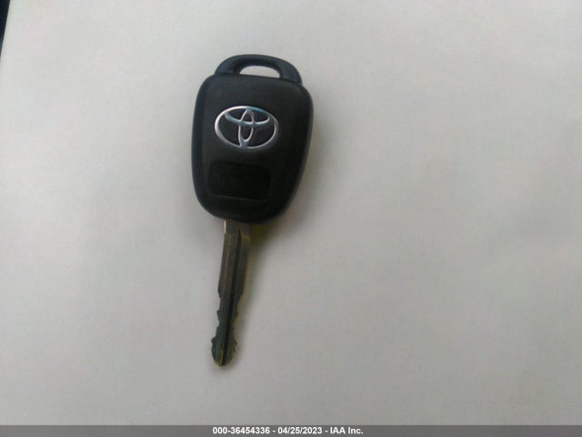 2015 TOYOTA CAMRY SE VIN: 4T1BF1FK1FU024973