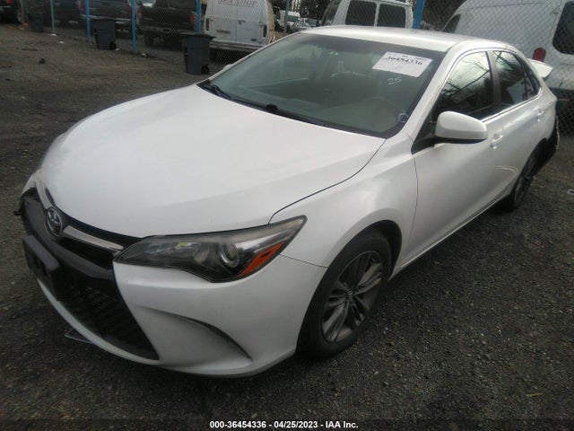 2015 TOYOTA CAMRY SE VIN: 4T1BF1FK1FU024973