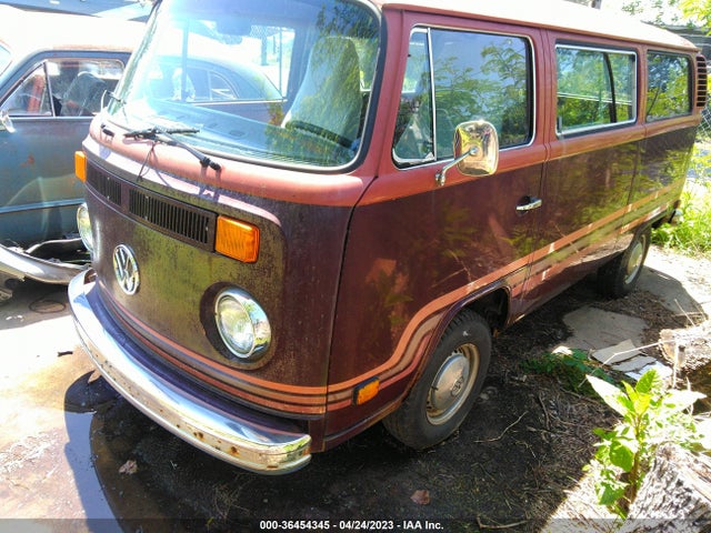 1978 VOLKSWAGEN BUS VIN: 2282109025