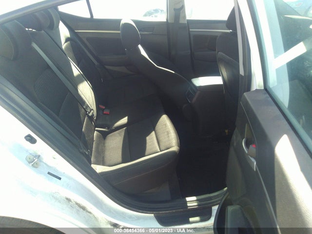 Hyundai Elantra Value Edition 2018 5NPD84LF1JH317890 Image 8