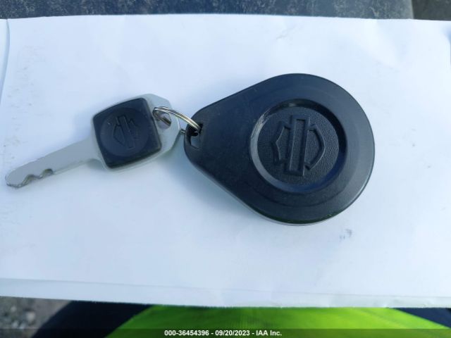 2022 HARLEY-DAVIDSON FXST 1HD1BVJ27NB011048 Photo 10