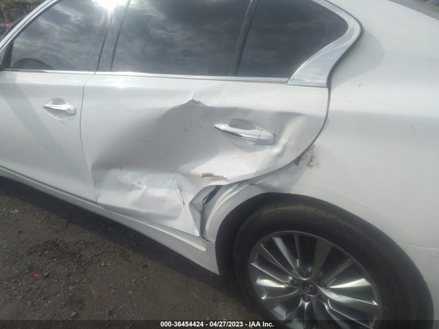 JN1EV7ARXJM442620 Infiniti Q50 3.0t Luxe