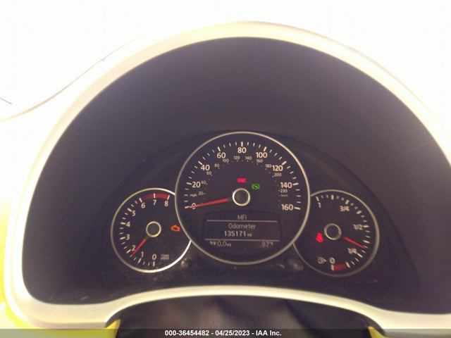 2012 VOLKSWAGEN BEETLE 2.5L W/SOUND/NAV PZEV VIN: 3VWJP7AT1CM625619