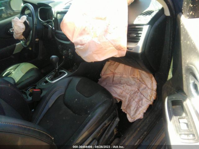 1C4PJLLBXJD587506 Jeep Cherokee Latitude Plus