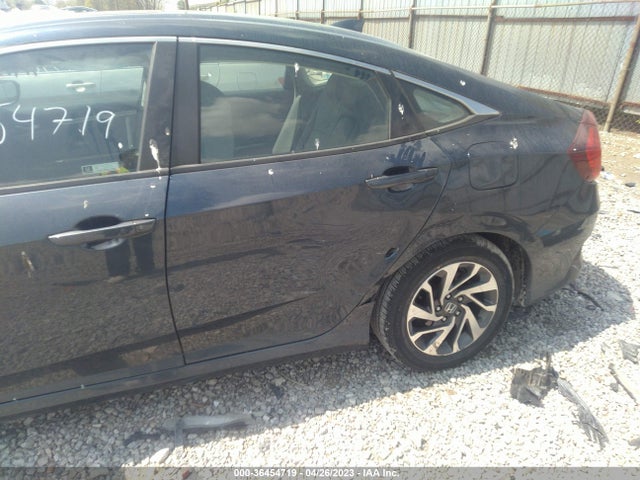 Honda Civic Sedan Ex 2018 19XFC2F75JE021954 Image 6