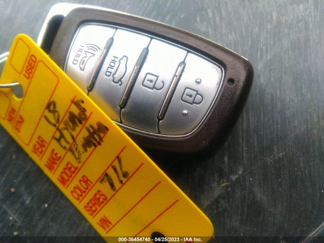 Hyundai Elantra Value Edition 2018 5NPD84LFXJH286770 Image 3