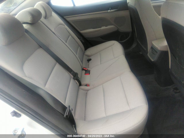 Hyundai Elantra Value Edition 2018 5NPD84LFXJH286770 Image 9