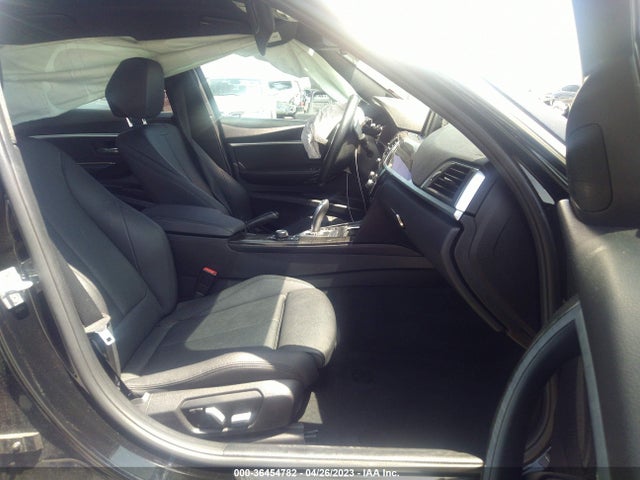 WBA8E1C52JA177885 BMW 3 Series 330e Iperformance