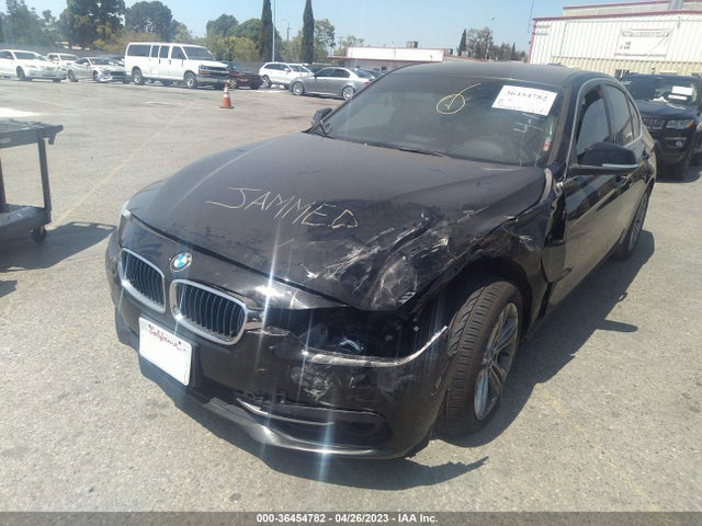 WBA8E1C52JA177885 BMW 3 Series 330e Iperformance