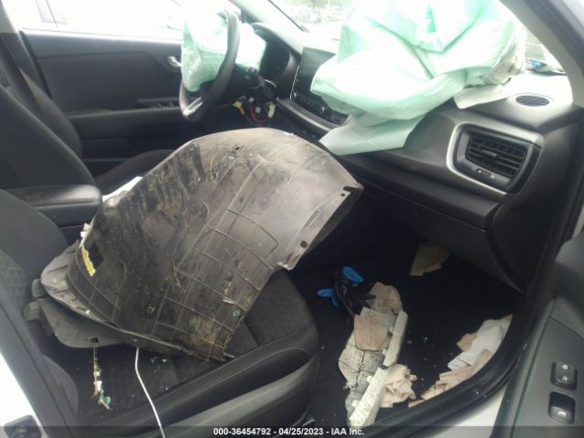 3KPA24ADXME374216 KIA RIO S