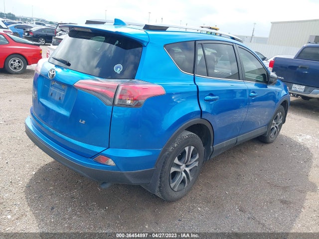 Toyota RAV4 LE 2017 JTMZFREV5HJ127699 Image 4
