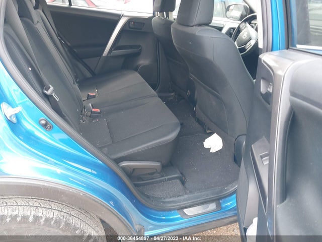 Toyota RAV4 LE 2017 JTMZFREV5HJ127699 Image 8