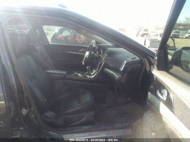 1N4AA6AP0GC379239 Nissan Maxima 3.5 Sl