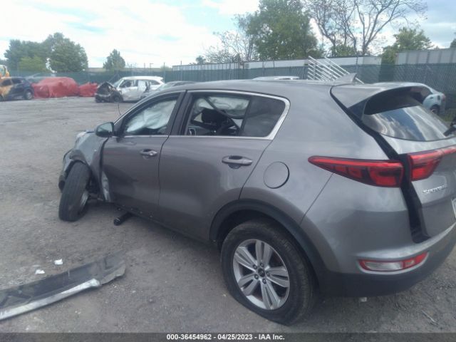 KNDPMCAC2J7351496 KIA Sportage Lx