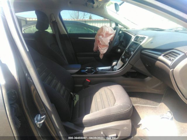 3FA6P0H70FR235374 Ford FUSION SE