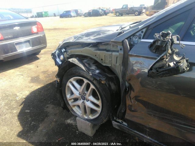 3FA6P0H70FR235374 Ford FUSION SE