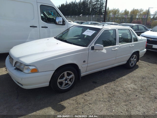 1999 VOLVO S70 VIN: YV1LT56D3X2581448
