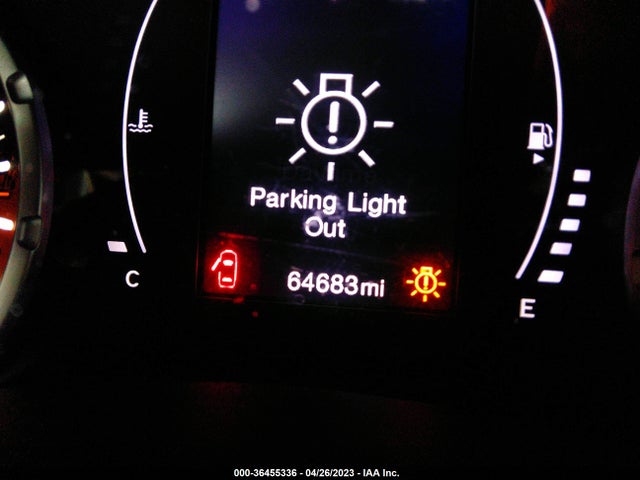 ZACCJABB9JPG92057 Jeep Renegade Altitude