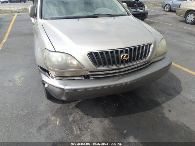 1999 LEXUS RX 300 LUXURY SUV VIN: JT6GF10U3X0021058