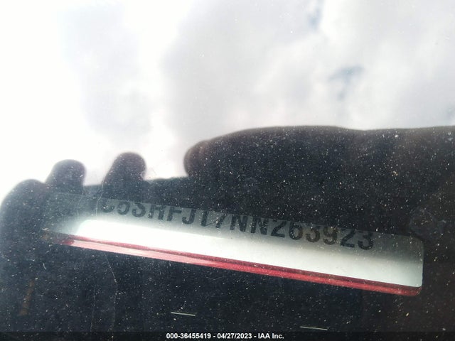 1C6SRFJT7NN263923 RAM 1500 Laramie