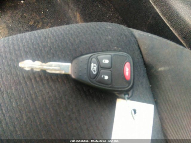 1C3CCBAB6EN207569 Chrysler 200 LX