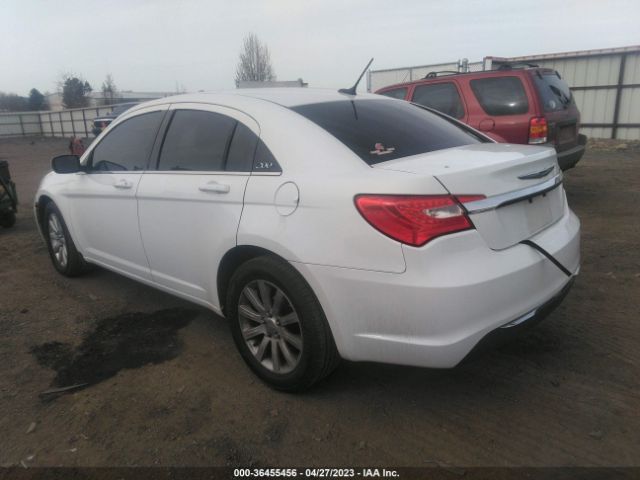 1C3CCBAB6EN207569 Chrysler 200 LX