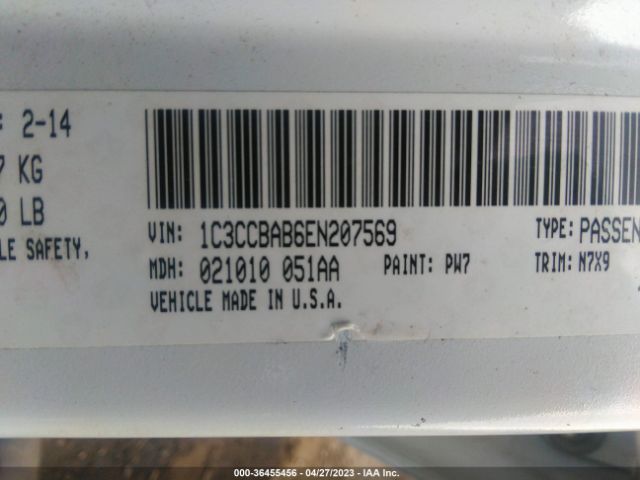 1C3CCBAB6EN207569 Chrysler 200 LX