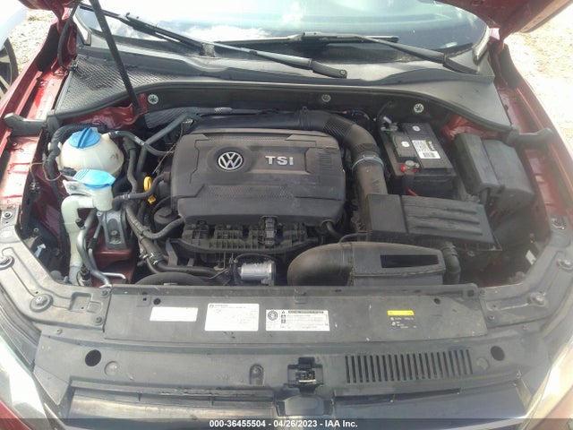 1VWAT7A34FC016851 Volkswagen Passat 1.8t Wolfsburg Ed