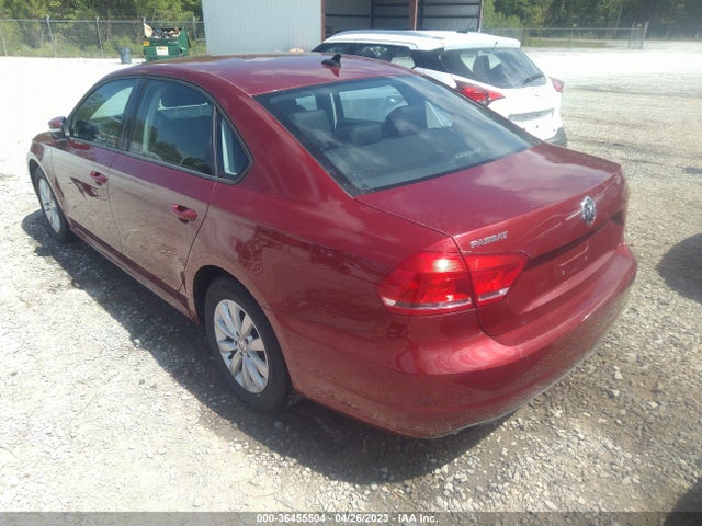 1VWAT7A34FC016851 Volkswagen Passat 1.8t Wolfsburg Ed