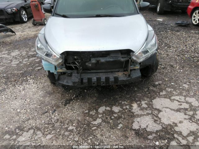 3N1CP5CU5KL565891 Nissan KICKS S