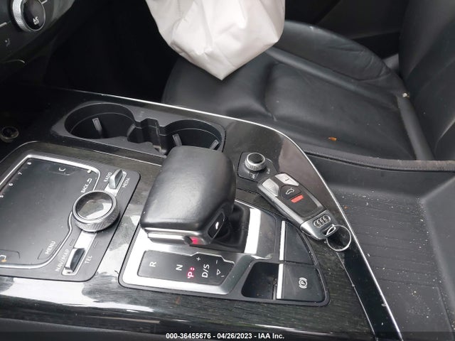 WA1AAAF77HD017162 Audi Q7 PREMIUM