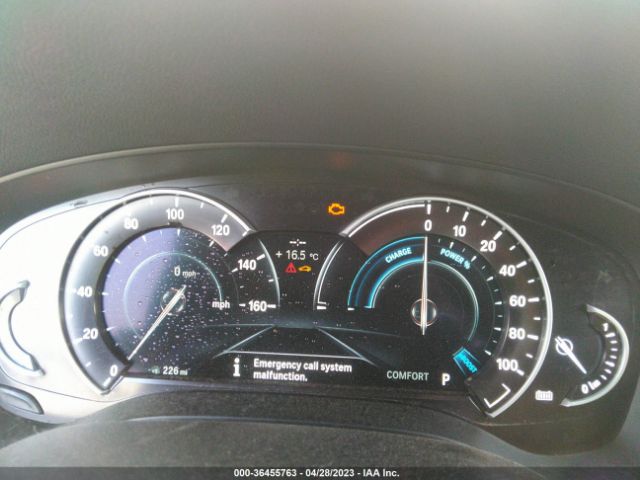 WBAJA9C54JB033602 BMW 5 Series 530e Iperformance
