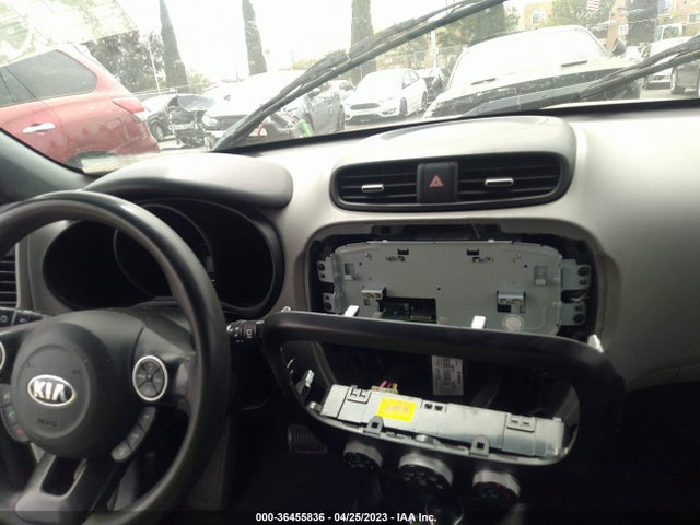 KIA Soul Base 2016 KNDJN2A2XG7318730 Image 7