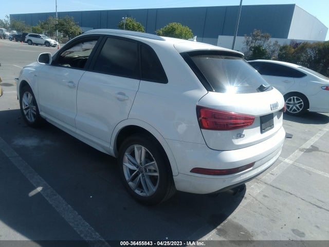 WA1BCCFS9JR019647 Audi Q3 Premium/sport Premium
