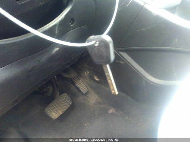Chevrolet SONIC LS 2017 1G1JB5SHXH4164187 Image 3