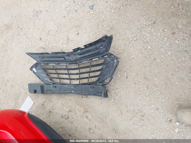 Chevrolet EQUINOX LS 2018 3GNAXHEV6JS573943 Image 4