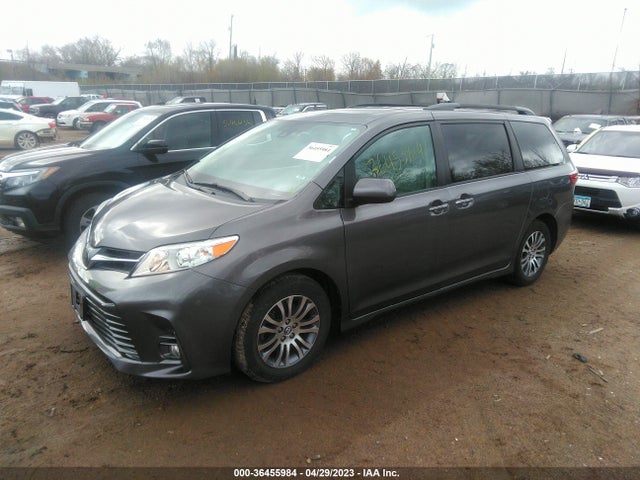 Toyota Sienna Xle Auto Access 2018 5TDYZ3DC9JS909268 Image 2