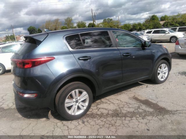 KNDPMCAC2H7239162 KIA Sportage Lx