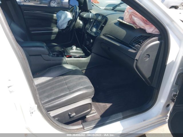 Chrysler 300 300s 2017 2C3CCAGG0HH534401 Image 6