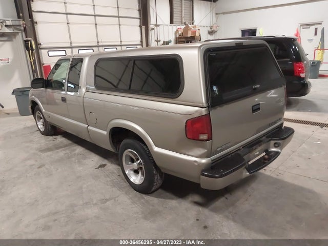2001 CHEVROLET S-10 LS VIN: 1GCCS19W01K146344